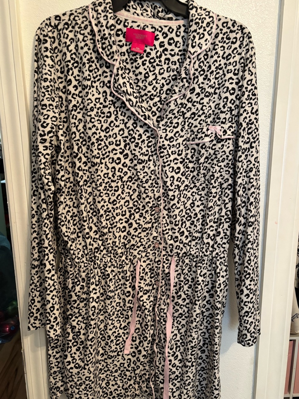 Victorias Secret leopard print sleep shirt M